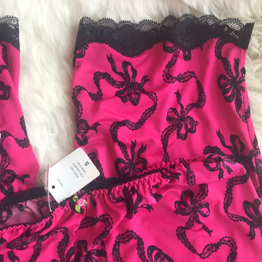 NWT Betsey Johnson 2 pc set slinky ribbon bows pajamas small - Picture 3 of 6